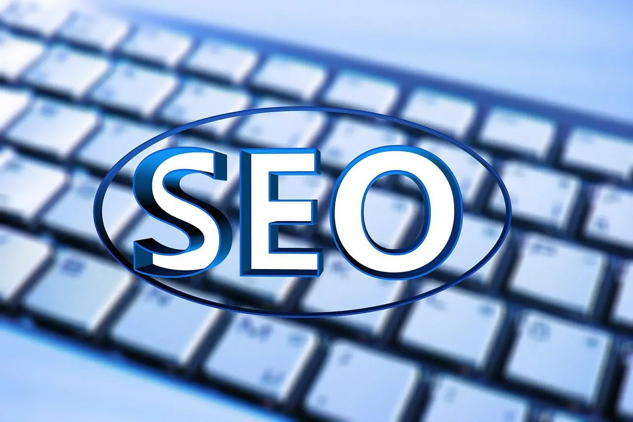SEO image with a keyboard in the background